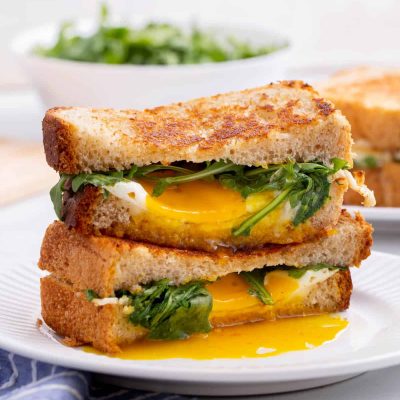 Cheesy Sunny-Side Up Egg Toast Recipe