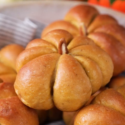 Cheesy Sweet Onion Stuffed Parker House Rolls