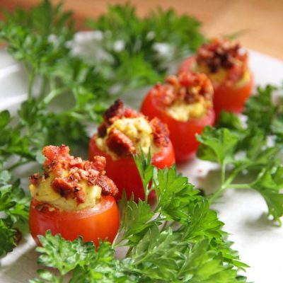 Cherry Tomatoes Stuffed With