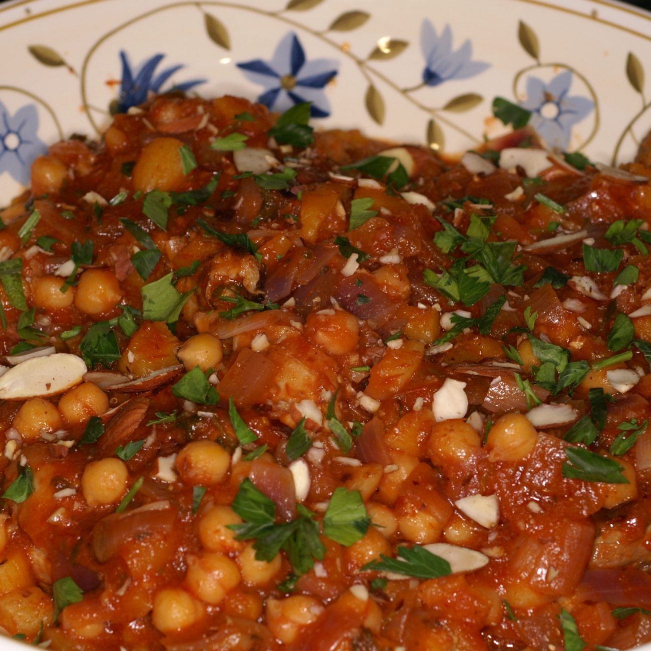 Chicken And Apricot Tagine