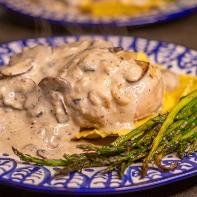 Chicken And Mushrooms In Sherry Cream