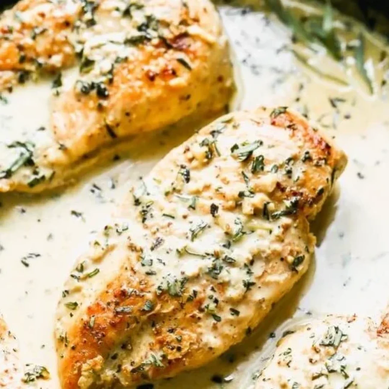 Chicken Breasts In A Tarragon Cream Sauce