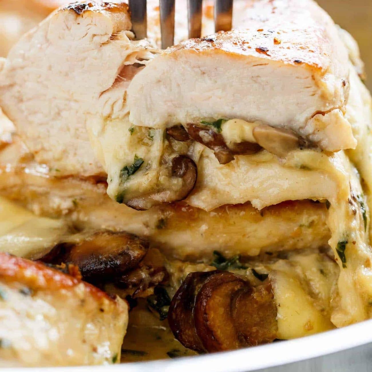 Chicken Breasts Stuffed With Mushrooms