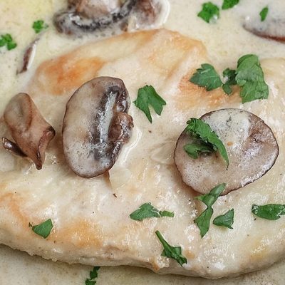 Chicken Breasts With Champagne Sauce