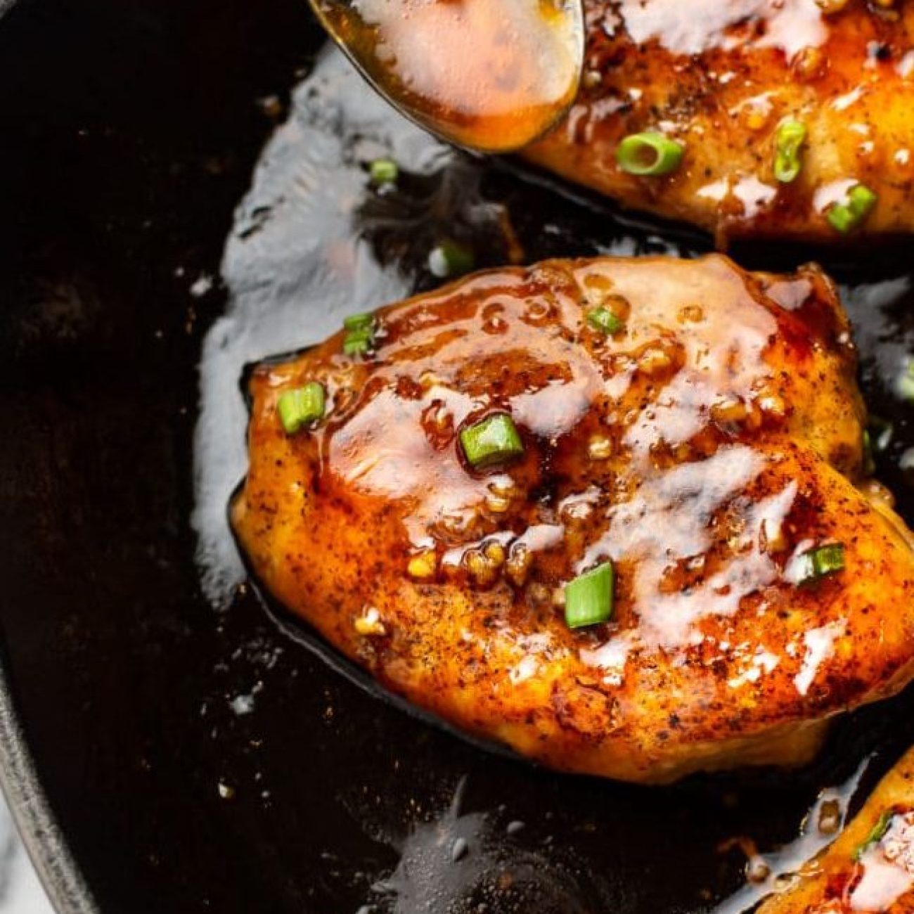 Chicken Breasts With Lavender And Honey Glaze