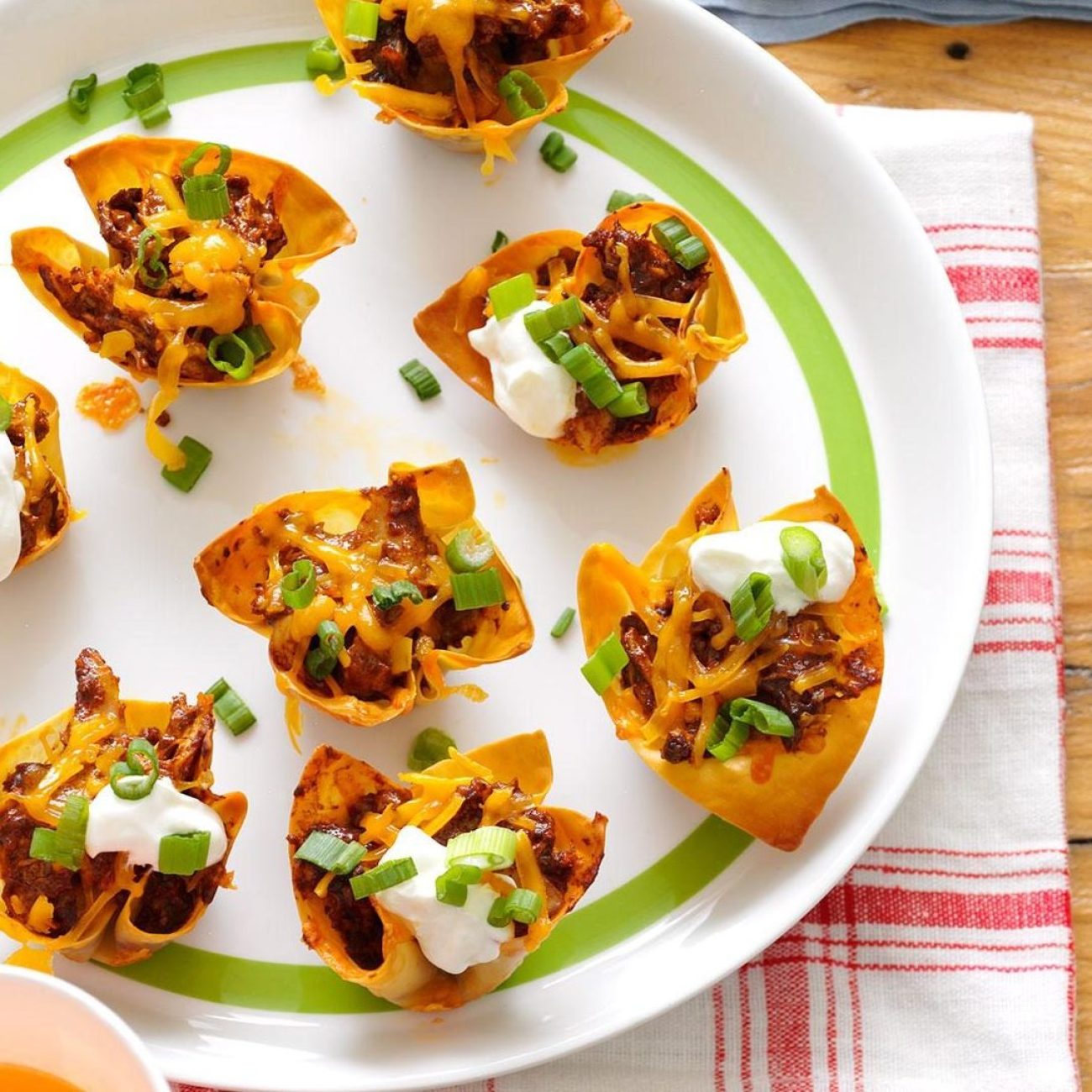 Chicken Chili Cheese Cups