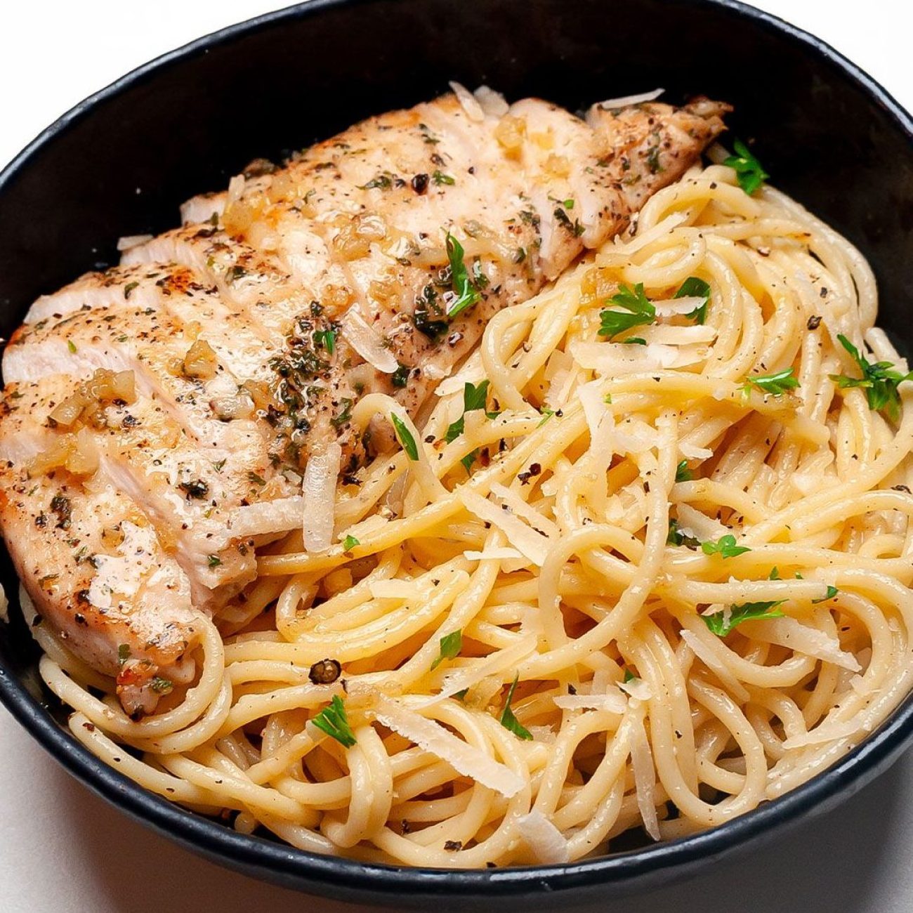 Chicken Roast Garlic Pasta