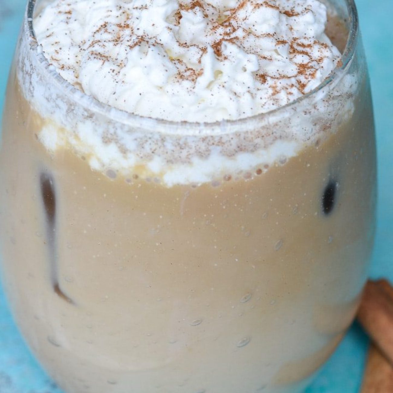 Chilled Vanilla Chai Coffee Delight: A Refreshing Recipe