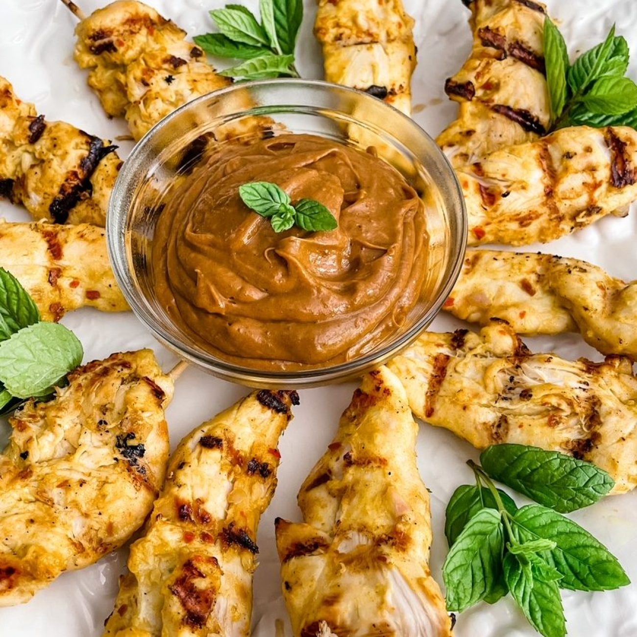 Chinese Chicken Bites With Dipping Sauce