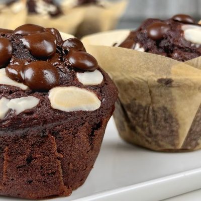 Chocolate Almond Muffins