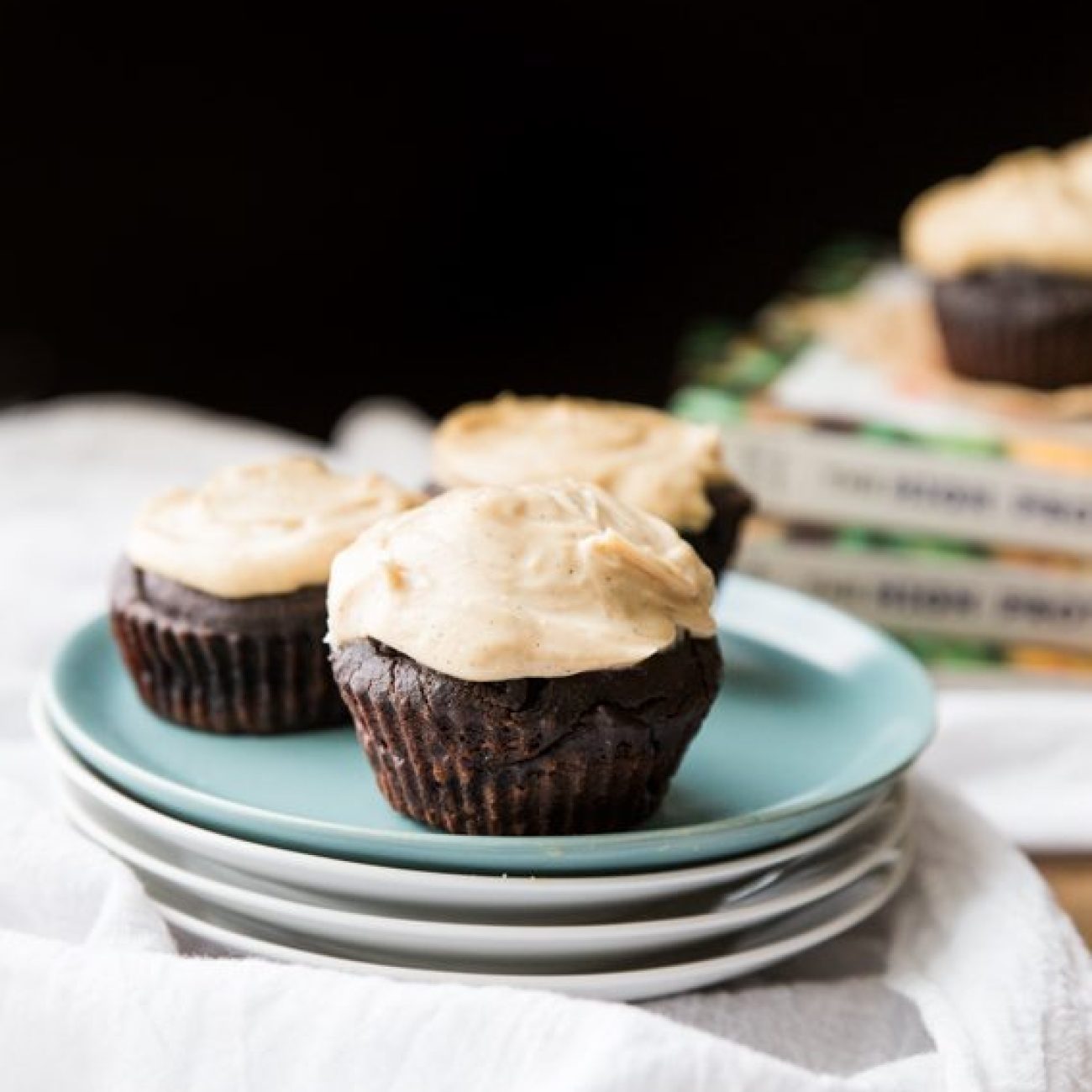 Chocolate Cup/Cakes With Fluffy Peanut