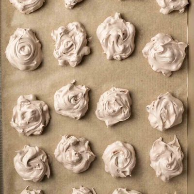 Chocolate-Filled Surprise Meringue Cookies