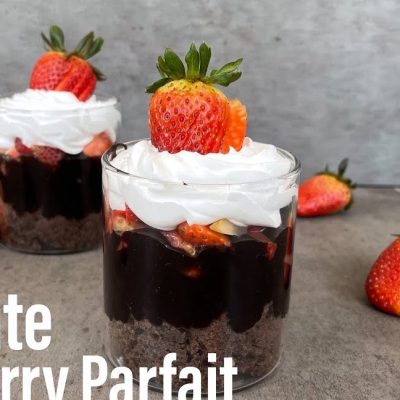 Chocolate, Strawberry &Amp; Cookie Parfaits