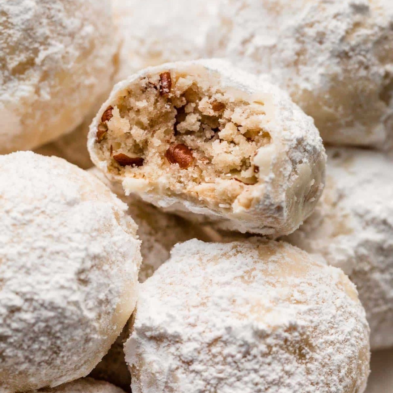 Christmas Snowball Cookies