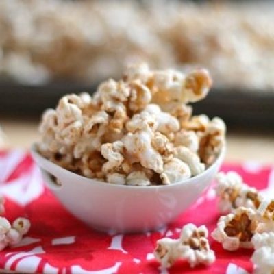 Cinnamon Bun Popcorn