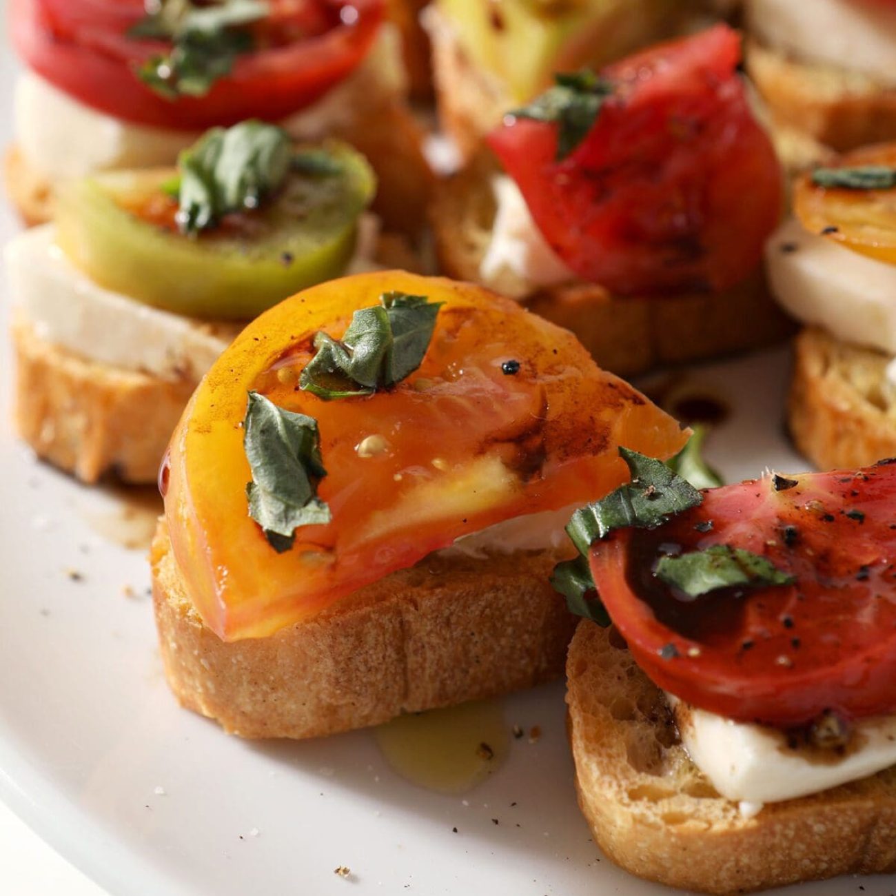 Classic Caprese Bruschetta Recipe with Fresh Tomato, Mozzarella, and Basil