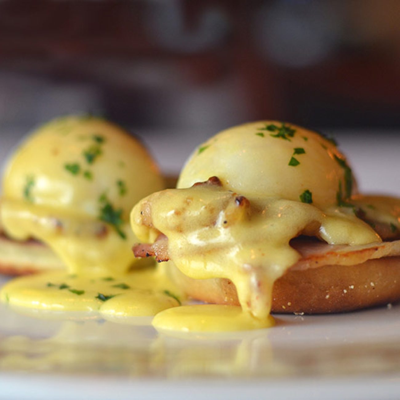 Classic Eggs Benedict: A Timeless Brunch Favorite