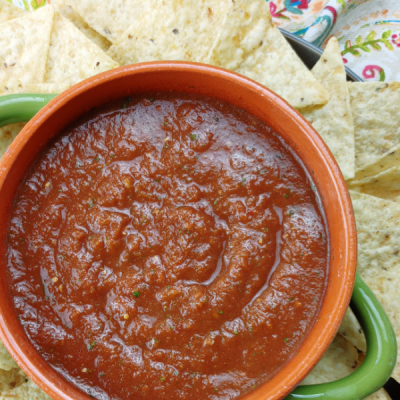 Classic Roman-Style Salsa Recipe: A Mild, Flavorful Blend