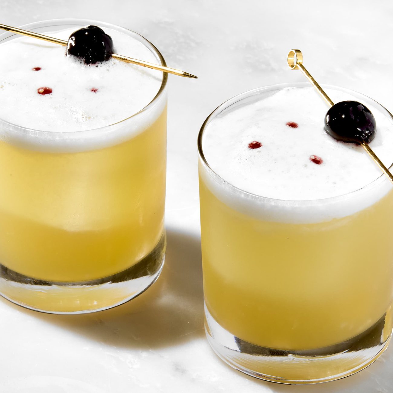 Classic Whiskey Sour Cocktail Recipe: A Timeless Favorite