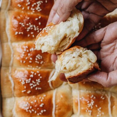 Coconut Milk Pudding Rolls