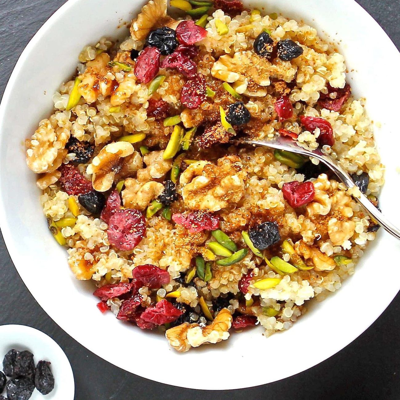 Colorful Rainbow Breakfast Bowl: A Vibrant Start to Your Day