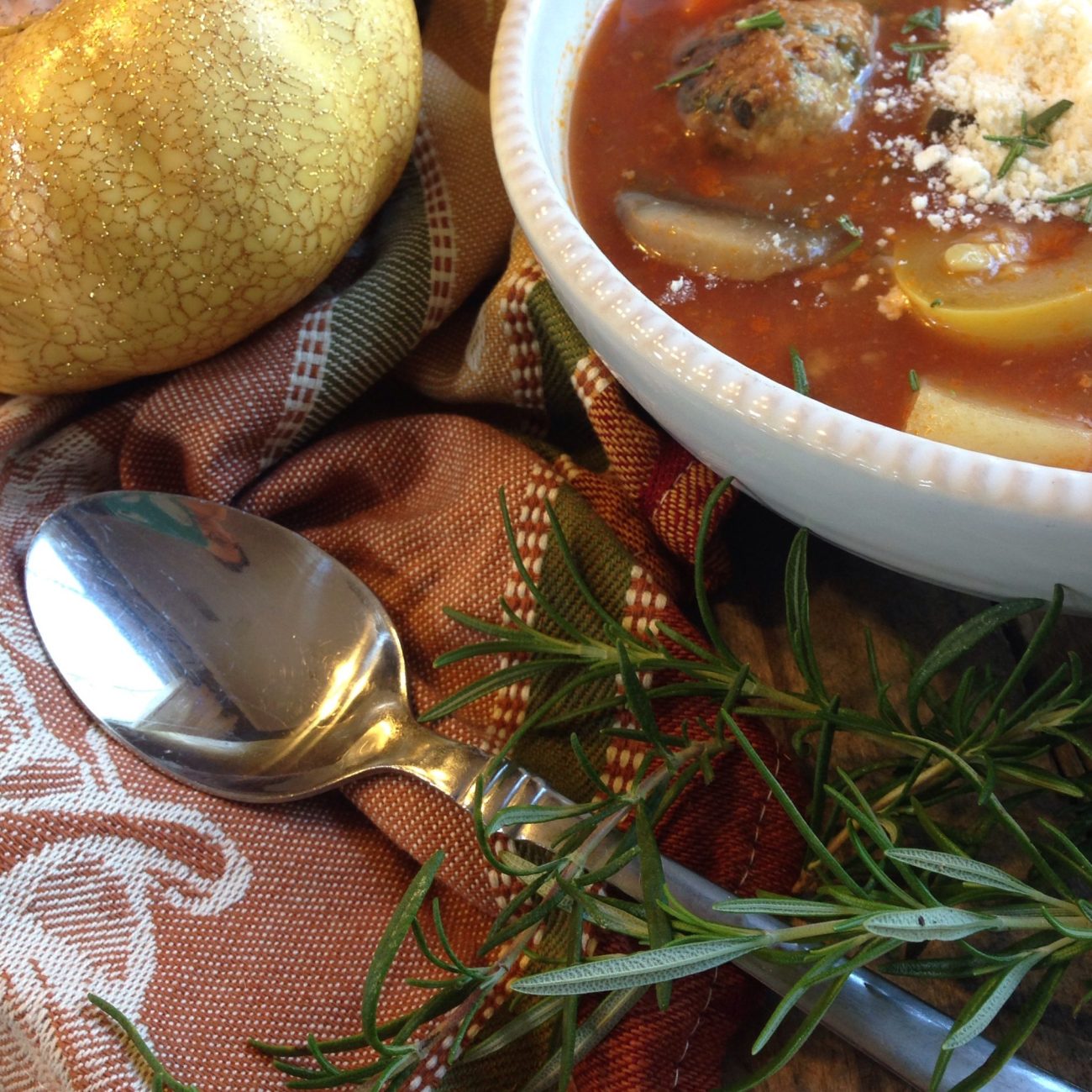 Comfort Soup Spinach & Meatballs