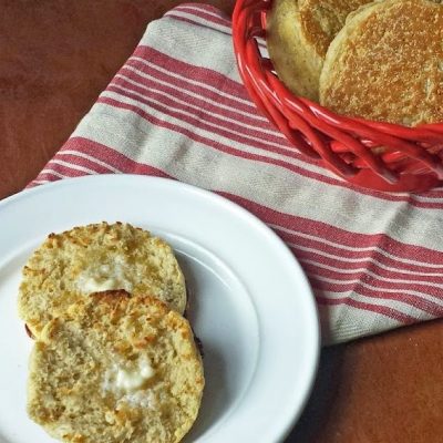 Cornmeal Oat English Muffins