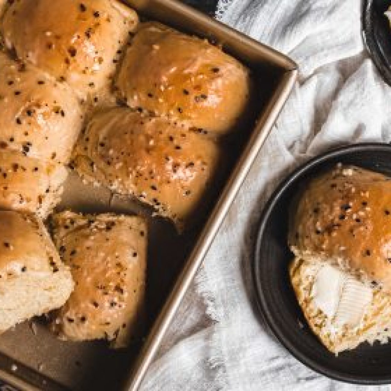 Country White Bread Or Dinner Rolls Bread