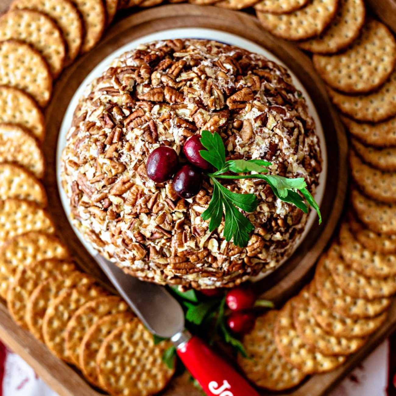Cracked Pepper & Flax Seed Cheese Ball