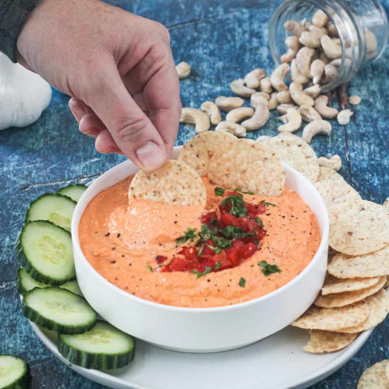 Creamy Cashew Red Pepper Dip