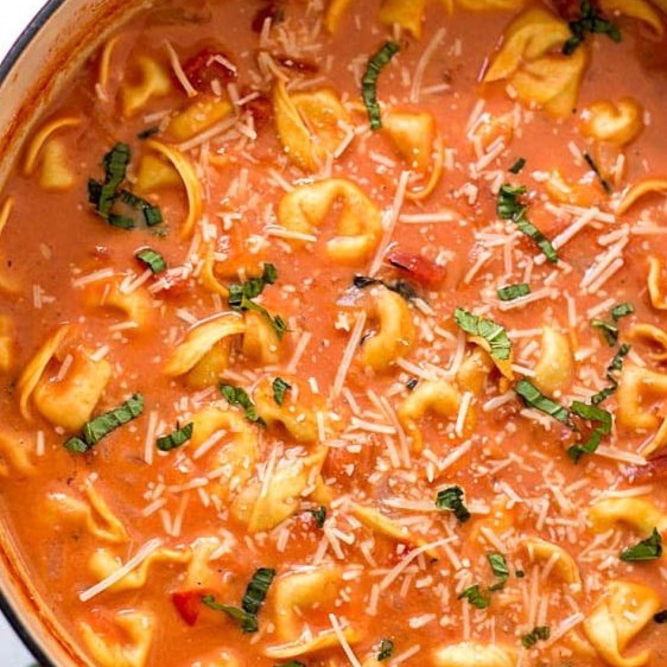 Creamy Chicken Tomato Tortellini