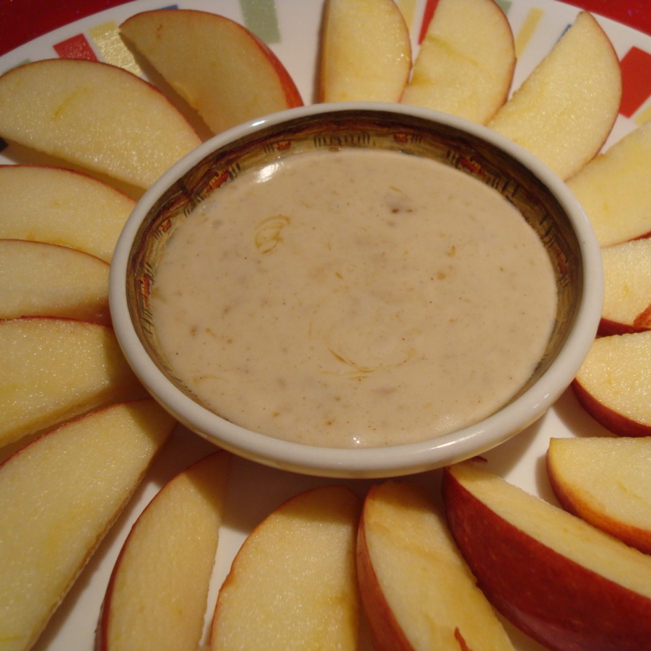 Creamy Cinnamon Dip For Fresh Fruit