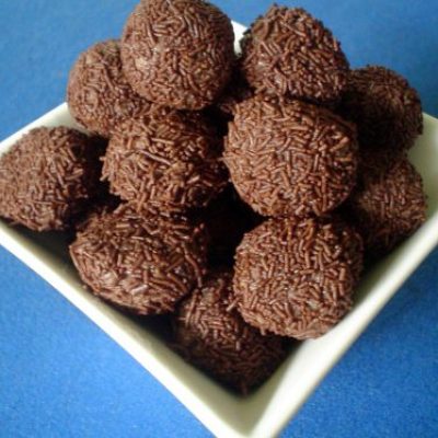 Creamy Rum Balls