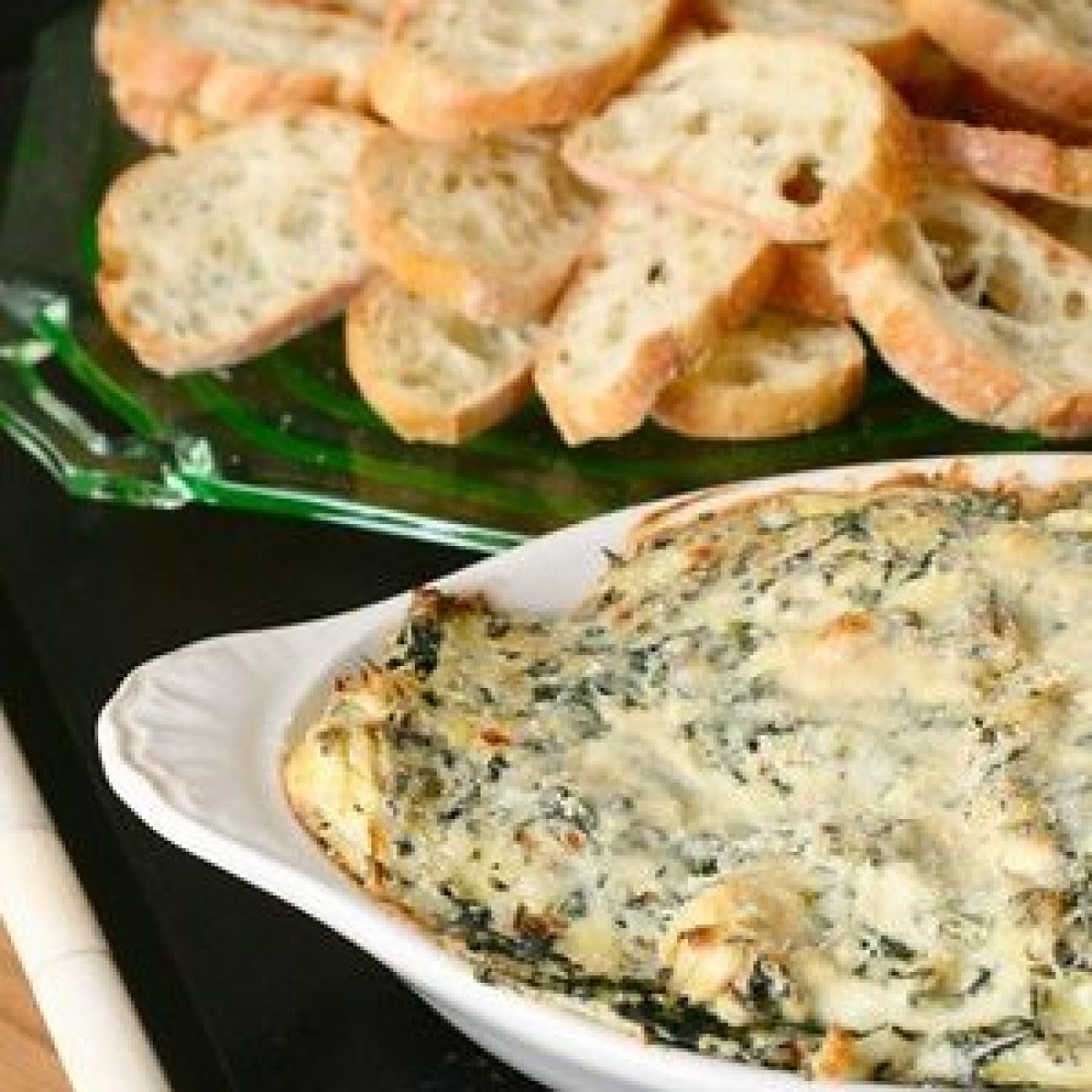 Creamy Spinach and Artichoke Dip Recipe – Perfect for Sharing