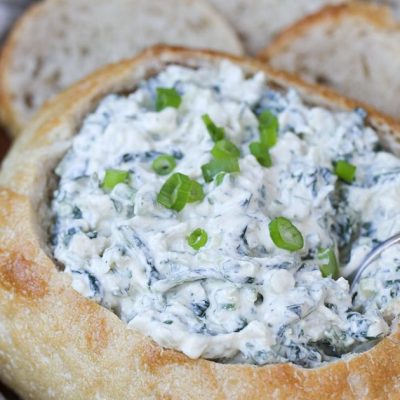 Creamy Spinach Salad Dip Recipe: A Healthy Appetizer Option