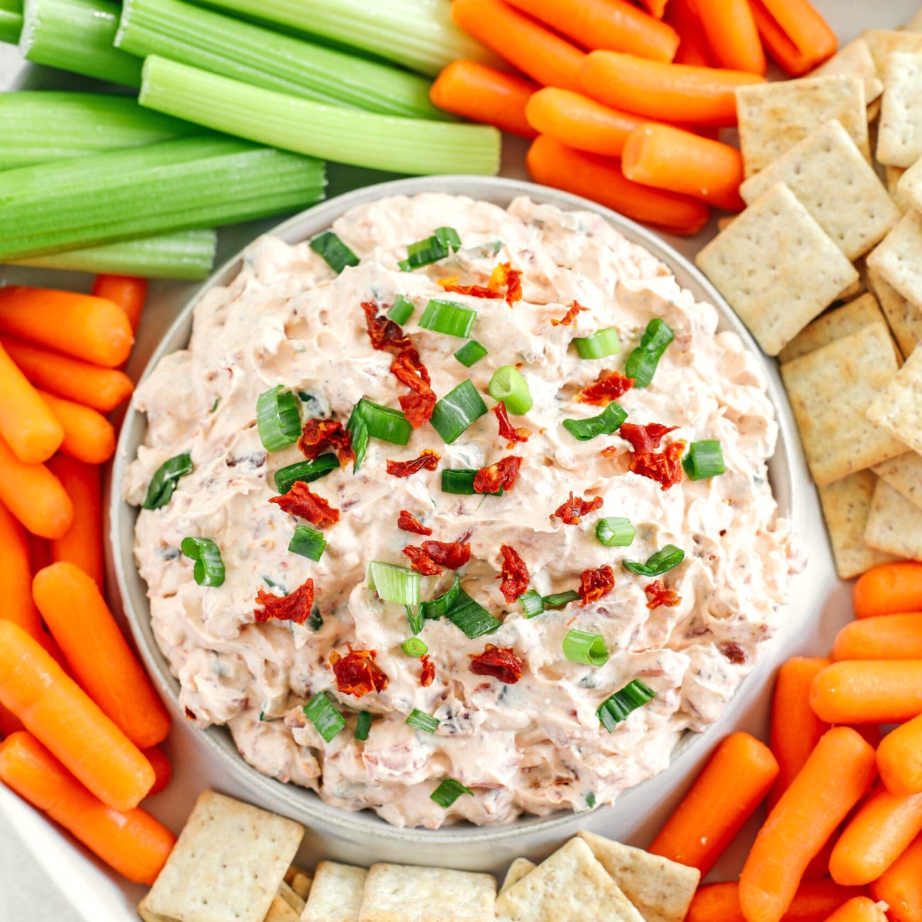 Creamy Sun-Dried Tomato Dip Recipe for Entertaining