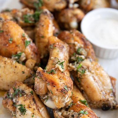 Crispy Oven- Baked Garlic Parmesan Wings