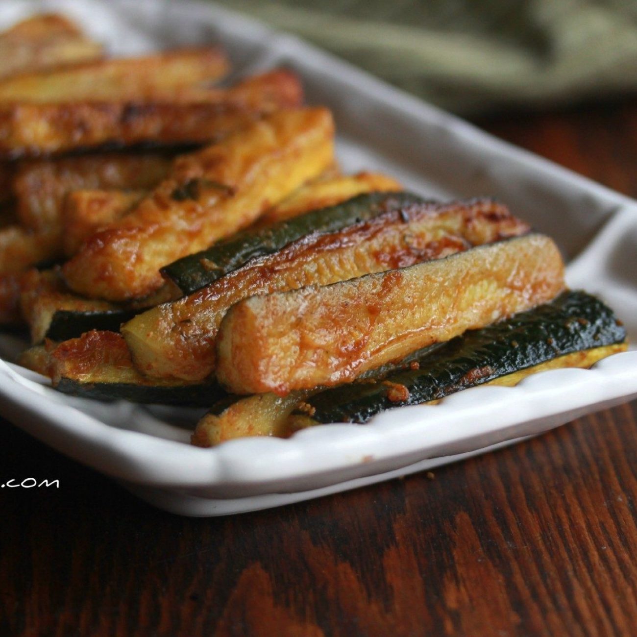 Crispy Oven-Baked Spicy Zucchini Fries