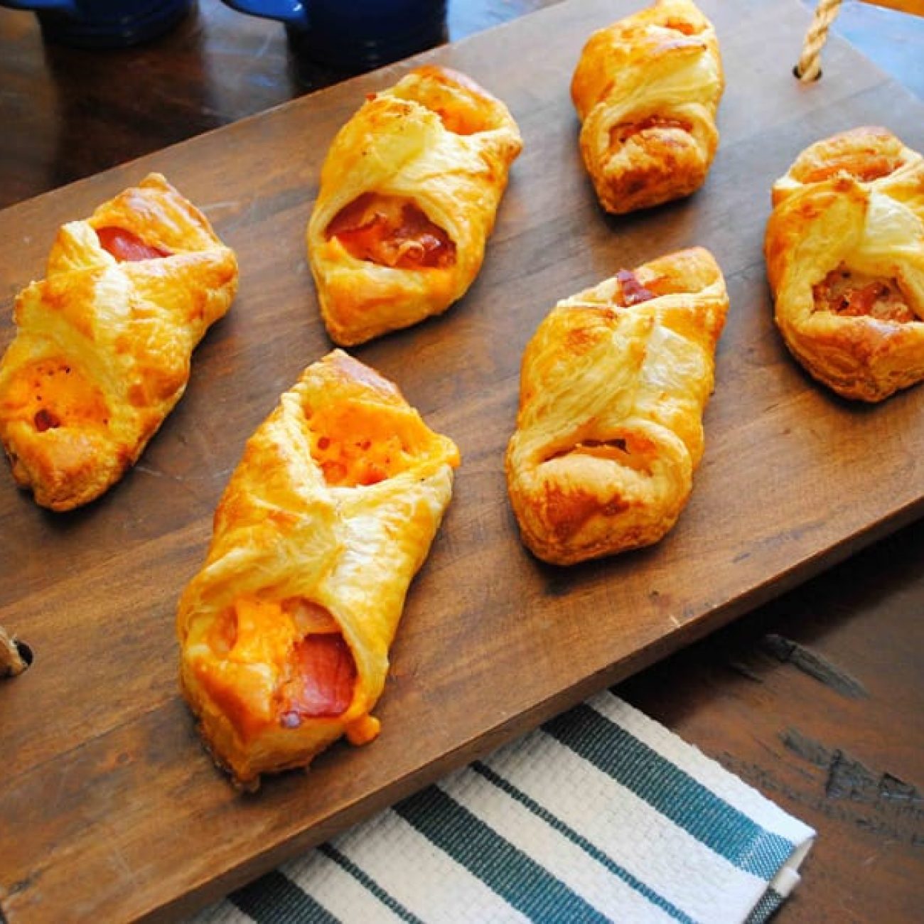 Crispy Spinach Puff Pastry Diamonds