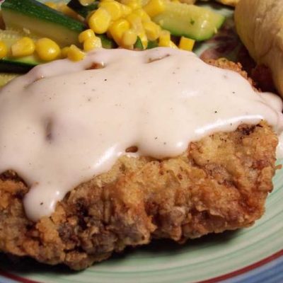 Crispy Texas-Style Chicken Fried Steak With Creamy Gravy Recipe