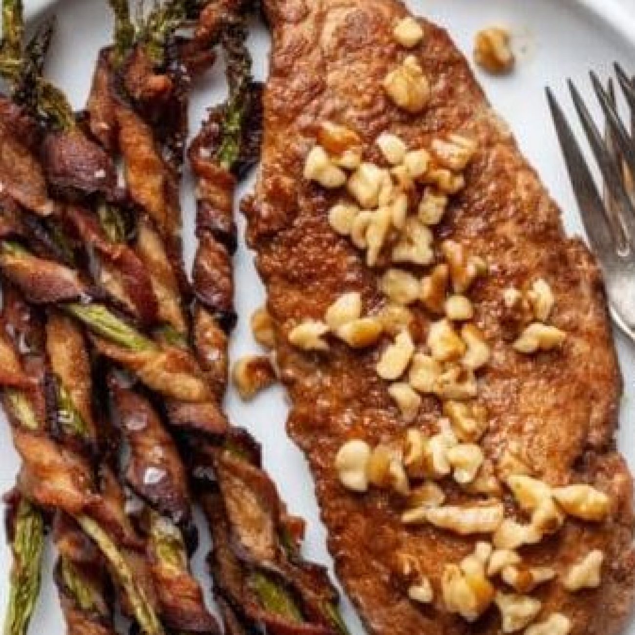 Crispy Walnut-Crusted Chicken Breast Recipe