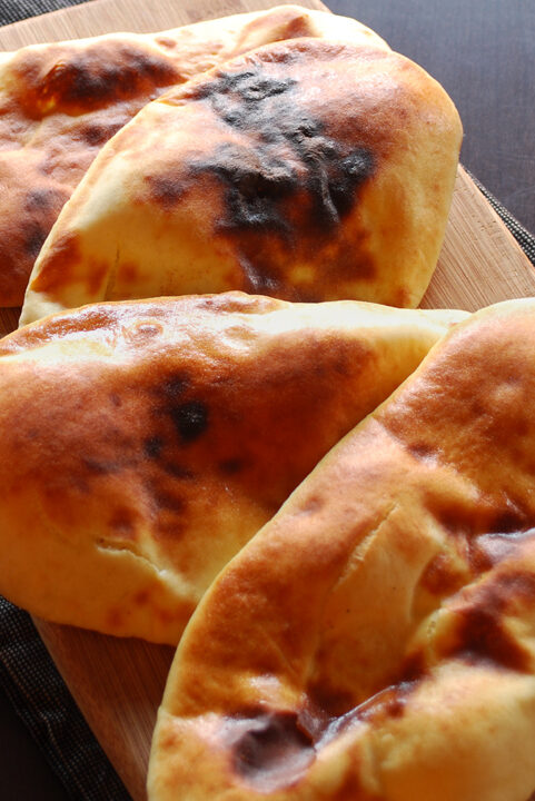 Crispy Yeast-Leavened Puri Recipe