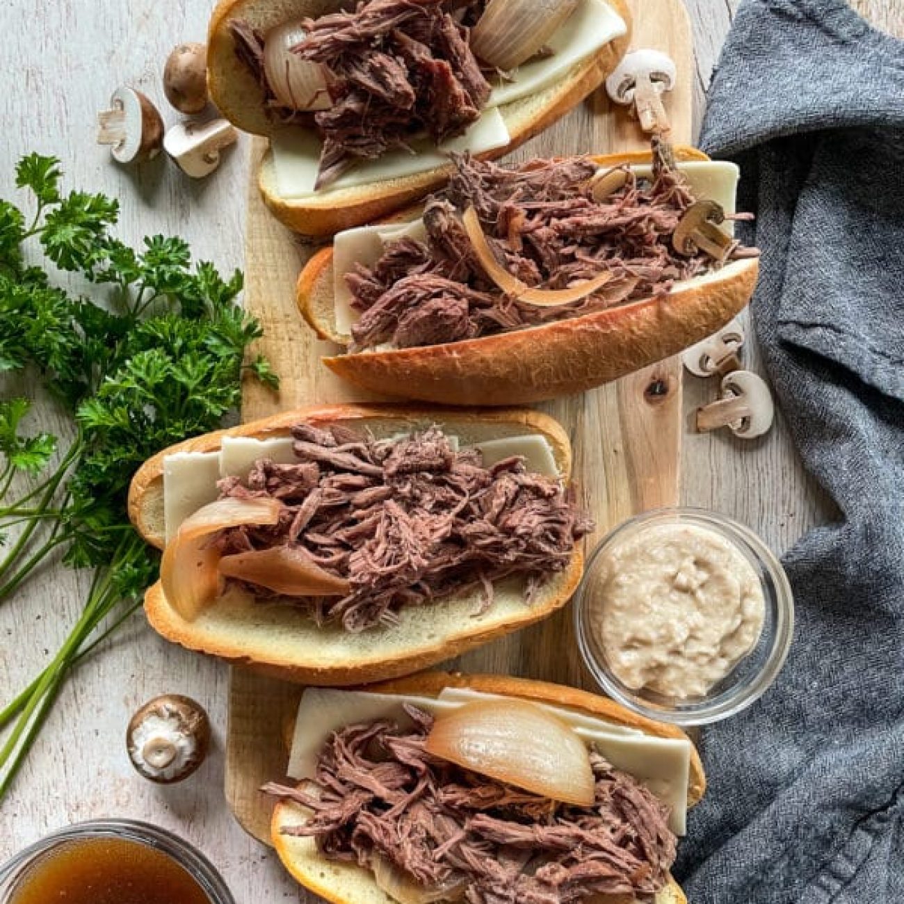 Crock Pot Slow Cooker French Dip Roast Beef