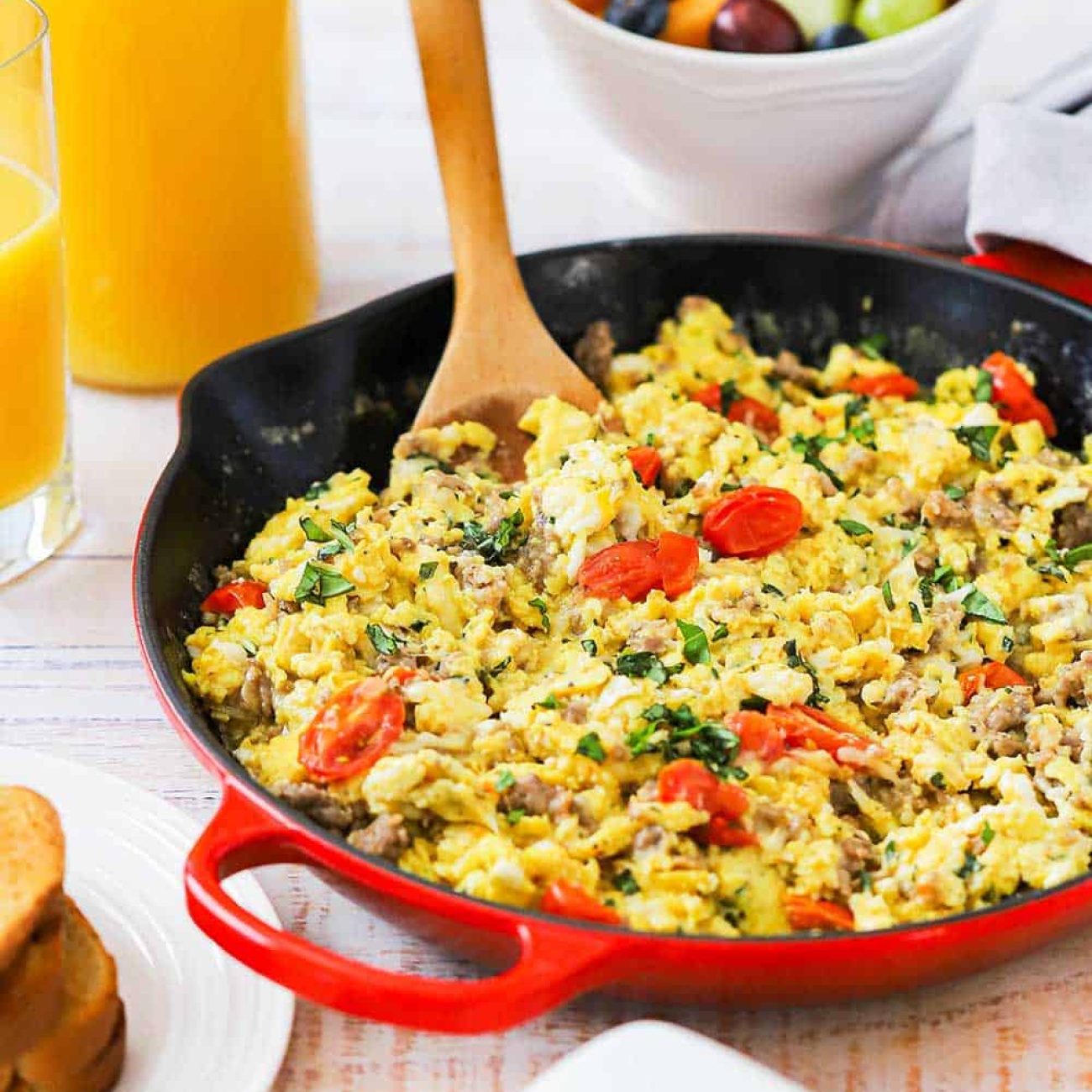 Crowd-Pleasing Italian-Style Stir-Fried Scrambled Eggs