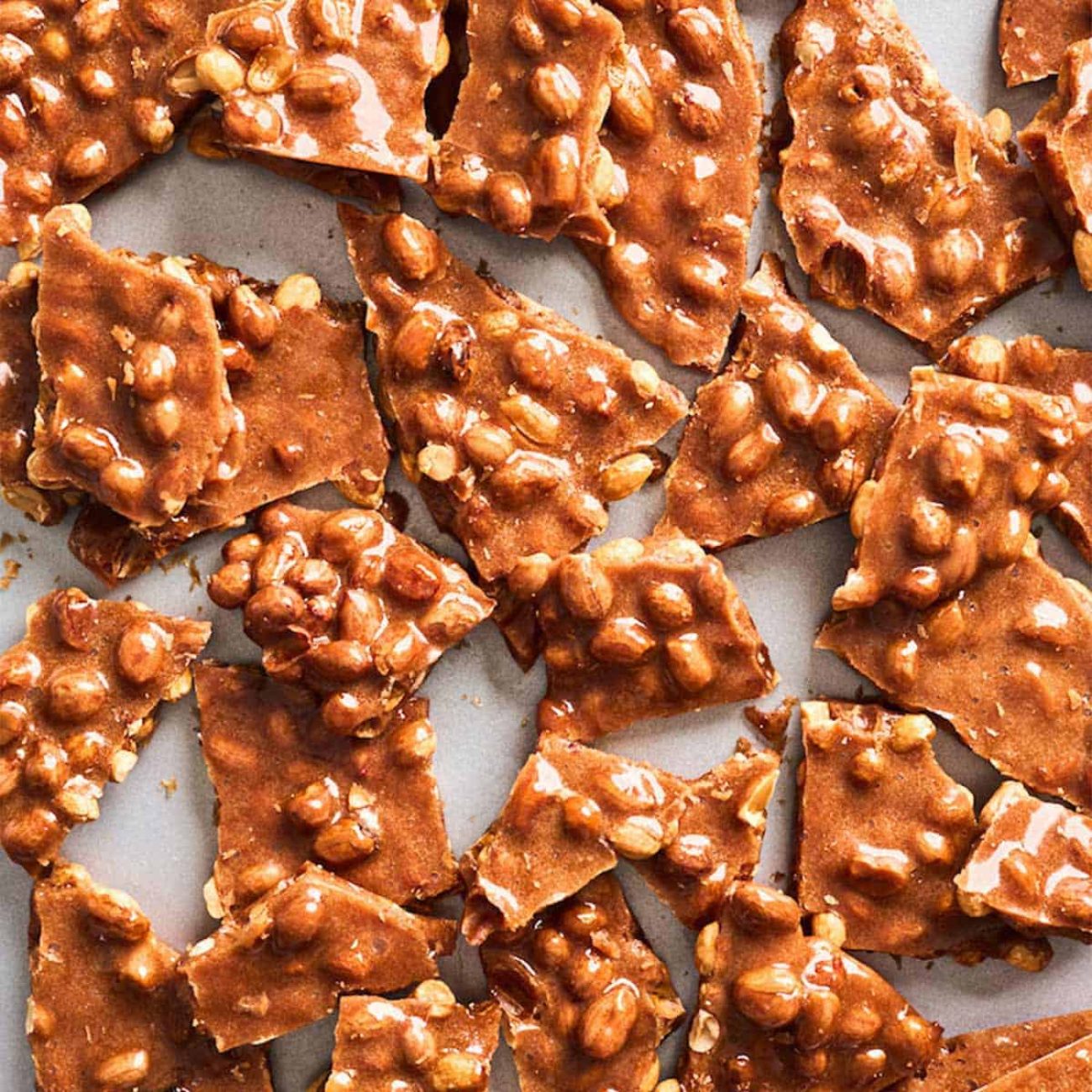 Crunchy Spanish Peanut Brittle Delight