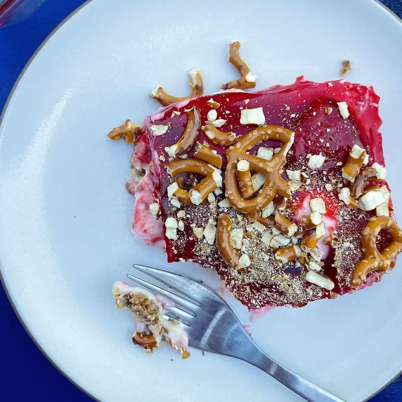 Crunchy Strawberry Jello Salad