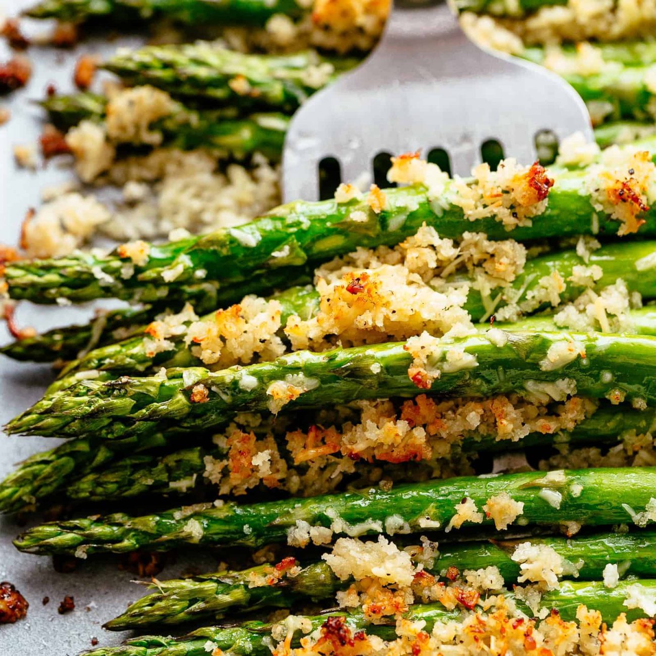 Crusty Asparagus And Cheese