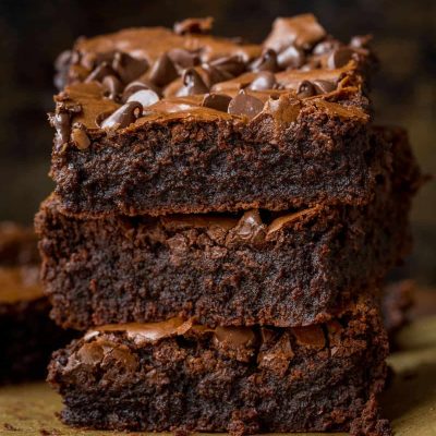 Decadent Fudge Brownies With Crunchy Toffee Crust