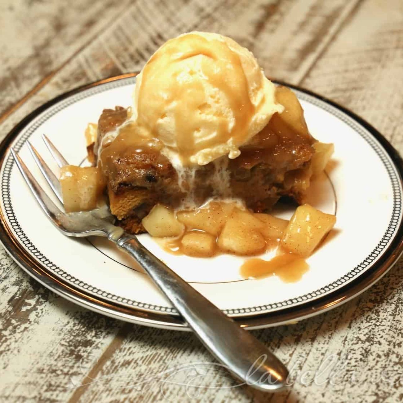 Decadent Vanilla Caramel Bread Pudding Recipe