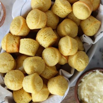 Delicious Bite-Sized Sweet Corn Muffins Recipe